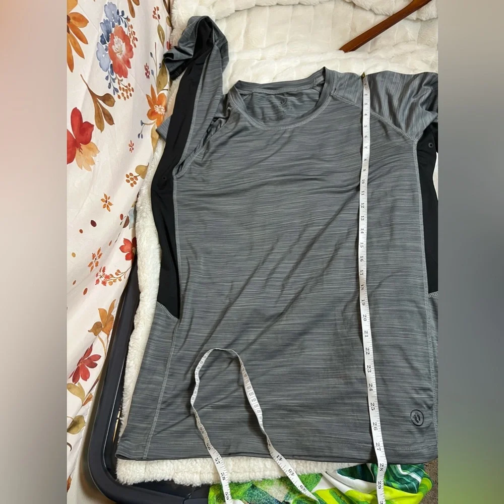 Hang Ten Mens Womens L Unisex Long Sleeve Rash Guard Grey Black Zip Pocket Beach